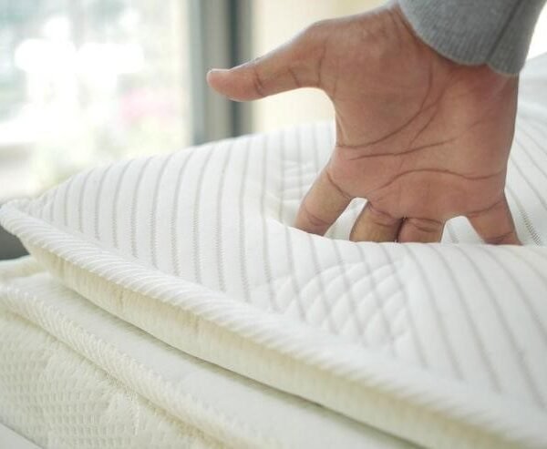 9 Ways an Orthopedic Mattress Can Improve Your Posture and Spine Health