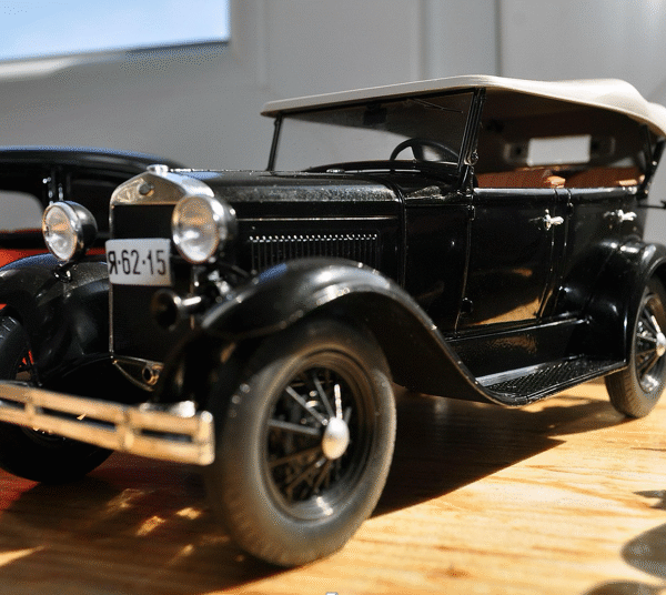 How War History Inspires Collectors Around the World